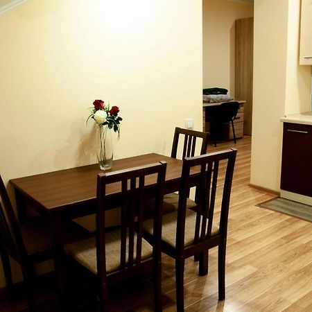 Wonderful Flat On City Center Ujgorod Dış mekan fotoğraf